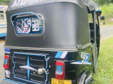 https://riyasewana.com/uploads/bajaj-re-205-57445824282.jpg