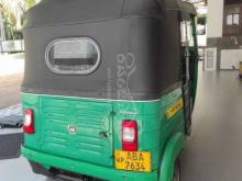 https://riyasewana.com/uploads/bajaj-re-205-581037482325.jpg