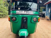 Bajaj RE 205 2011 Three Wheel