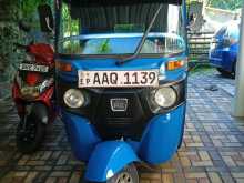 Bajaj RE 205 2014 Three Wheel