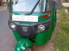 Bajaj RE 205 2014 Three Wheel