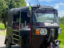 Bajaj RE 205 2012 Three Wheel