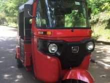 Bajaj RE 205 2015 Three Wheel