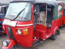 Bajaj RE 205 2012 Three Wheel
