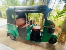 Bajaj RE 205 2014 Three Wheel