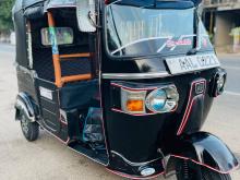 Bajaj RE 205 2013 Three Wheel