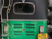 https://riyasewana.com/uploads/bajaj-re-205-71237194813.jpg