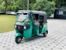 Bajaj RE 205 2015 Three Wheel