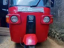 Bajaj RE 205 2011 Three Wheel