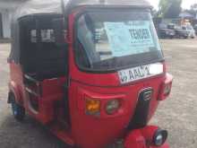 Bajaj RE 205 2013 Three Wheel