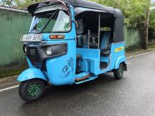 Bajaj RE 205 2015 Three Wheel