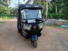 Bajaj RE 205 2014 Three Wheel