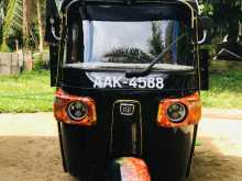 Bajaj RE 205 2013 Three Wheel