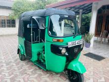 Bajaj RE 205 2014 Three Wheel