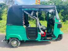 https://riyasewana.com/uploads/bajaj-re-205-72219494213.jpg