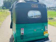 https://riyasewana.com/uploads/bajaj-re-205-72219494352.jpg