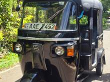 Bajaj RE 205 2012 Three Wheel