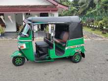 Bajaj RE 205 2011 Three Wheel