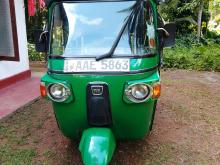 Bajaj RE 205 2013 Three Wheel