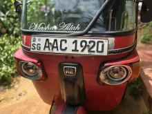 Bajaj RE 205 2012 Three Wheel