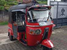 Bajaj RE 205 2012 Three Wheel