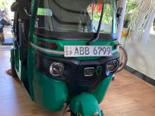 Bajaj RE 205 2015 Three Wheel