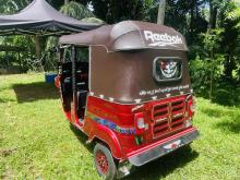 https://riyasewana.com/uploads/bajaj-re-205-910494124171.jpg