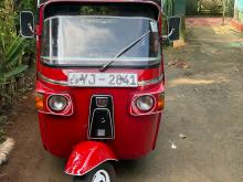 Bajaj RE 205 2011 Three Wheel