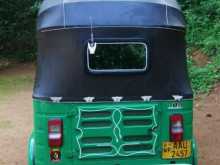 https://riyasewana.com/uploads/bajaj-re-205-91138394512.jpg