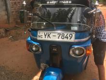 Bajaj RE 205 2011 Three Wheel