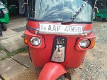 Bajaj RE 205 2012 Three Wheel