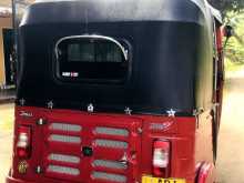 https://riyasewana.com/uploads/bajaj-re-205-91359144792.jpg