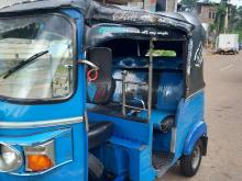 https://riyasewana.com/uploads/bajaj-re-205-91829076313.jpg