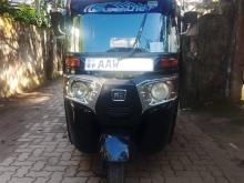 Bajaj RE 205 2015 Three Wheel