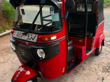 Bajaj RE 2017 Three Wheel
