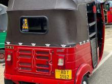 https://riyasewana.com/uploads/bajaj-re-21048256855.jpg