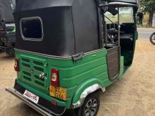 https://riyasewana.com/uploads/bajaj-re-211250324182.jpg