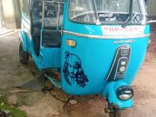 https://riyasewana.com/uploads/bajaj-re-211554436502.jpg