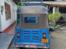 https://riyasewana.com/uploads/bajaj-re-21210574103.jpg