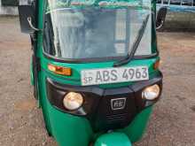 Bajaj RE 2018 Three Wheel