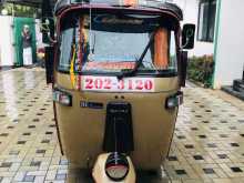 Bajaj Re 2000 Three Wheel