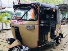 https://riyasewana.com/uploads/bajaj-re-214221822602.jpg