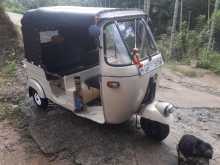 Bajaj Re 2000 Three Wheel