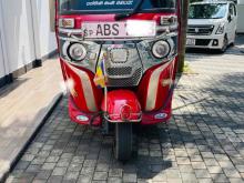 Bajaj Re 2018 Three Wheel