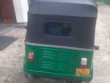 https://riyasewana.com/uploads/bajaj-re-221620474302.jpg
