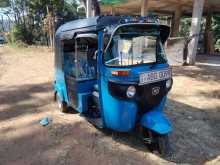 https://riyasewana.com/uploads/bajaj-re-222000344932.jpg