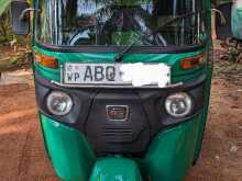 Bajaj RE 2017 Three Wheel