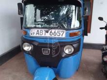 Bajaj Re 2019 Three Wheel