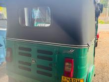 Bajaj RE 2017 Three Wheel
