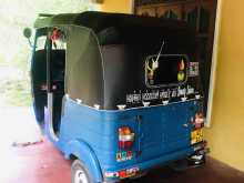 https://riyasewana.com/uploads/bajaj-re-238103222013.jpg